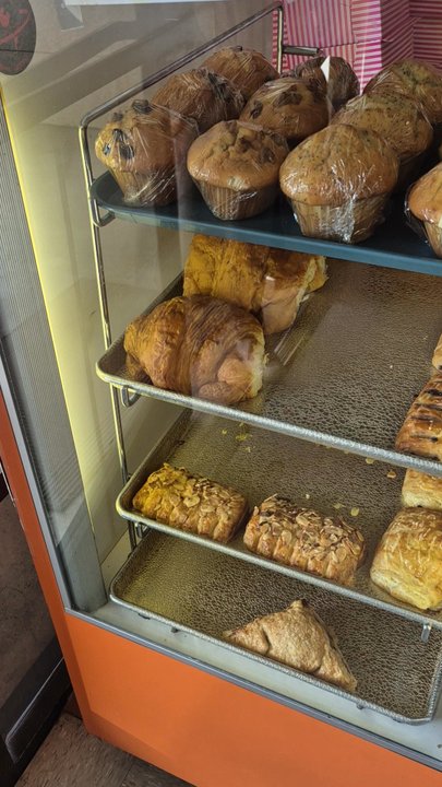Donut Den - Storefront donut options November 2025 - Donuts Near Me - Petaluma, California