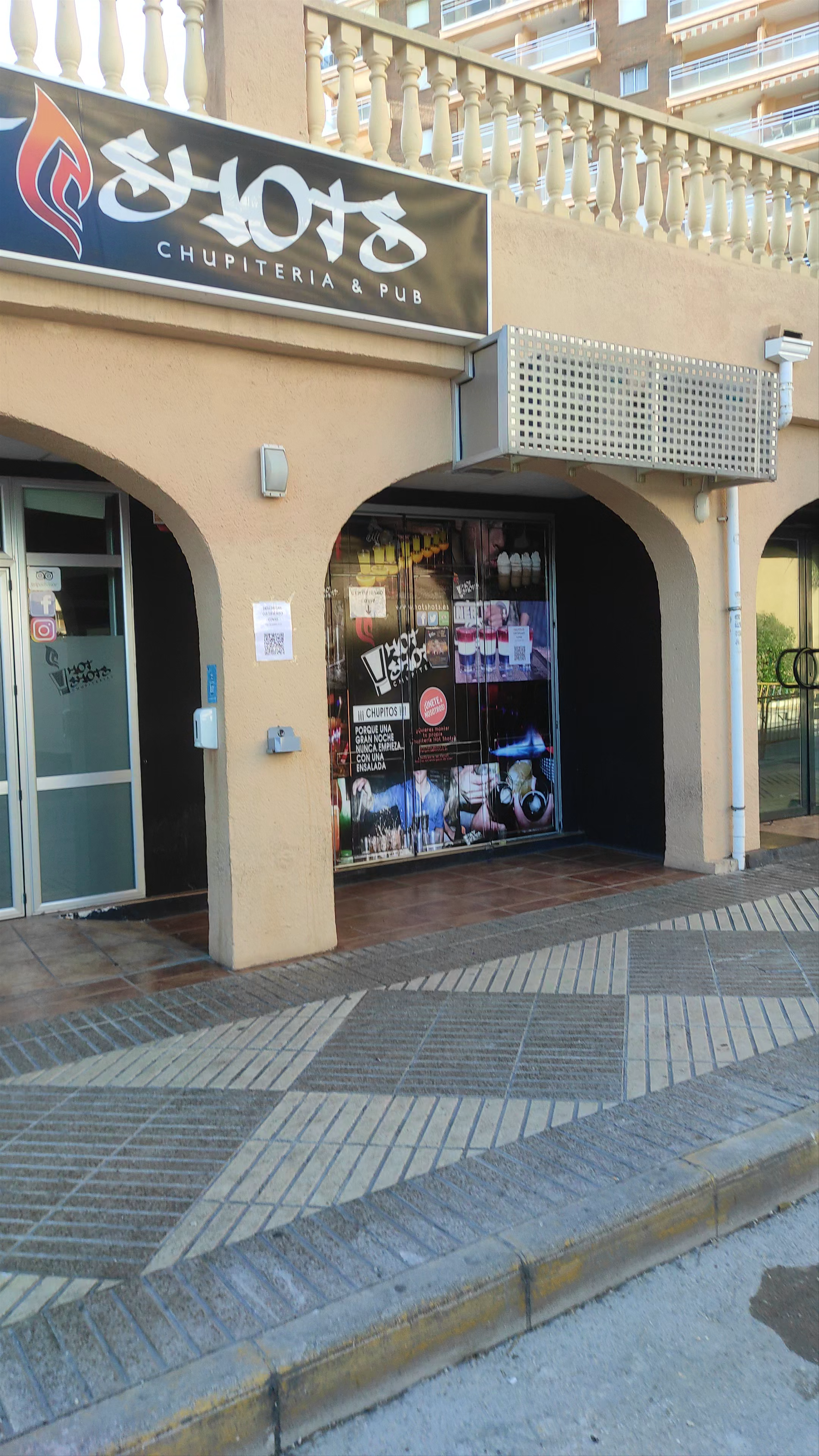 Hot Shots Chupitería & Pub - The Ultimate Shot Bar Experience in Calpe