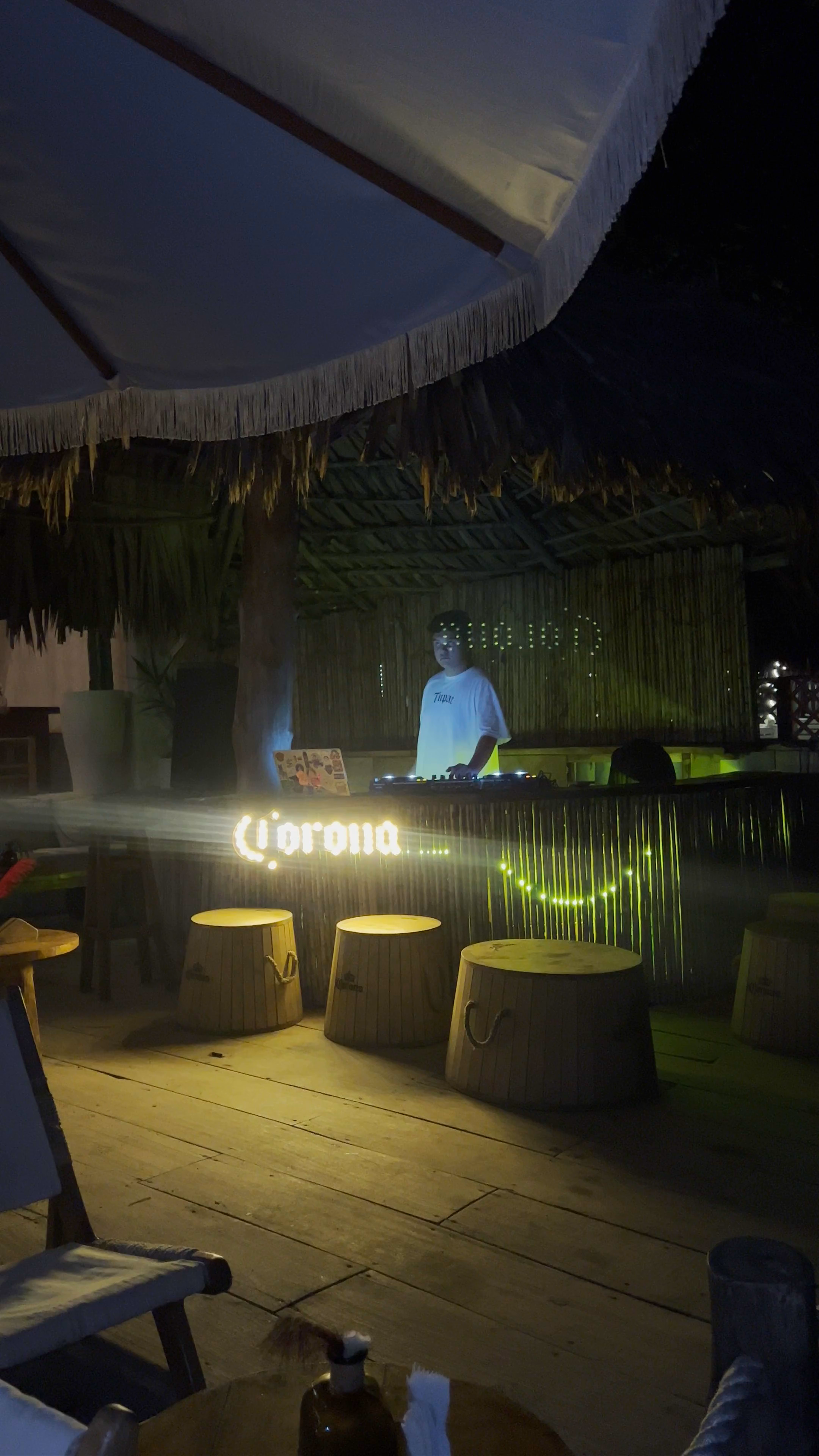 La Bonita Beach Club