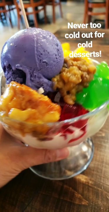 Max's Restaurant - Edmonton - Halo halo - Filipino Near Me - Edmonton, Alberta
