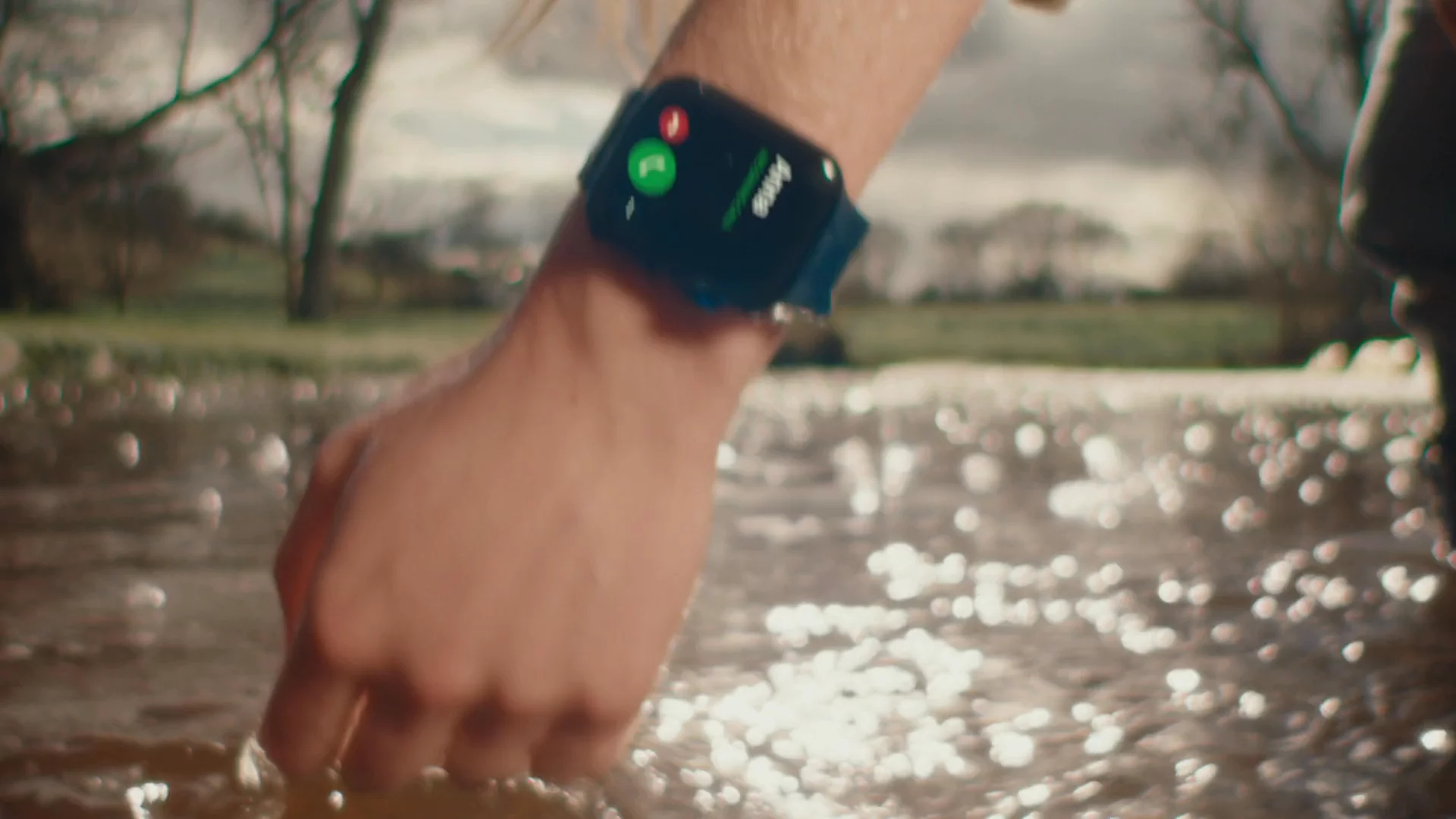 Apple / Elkjøp — The Watch That Gets You