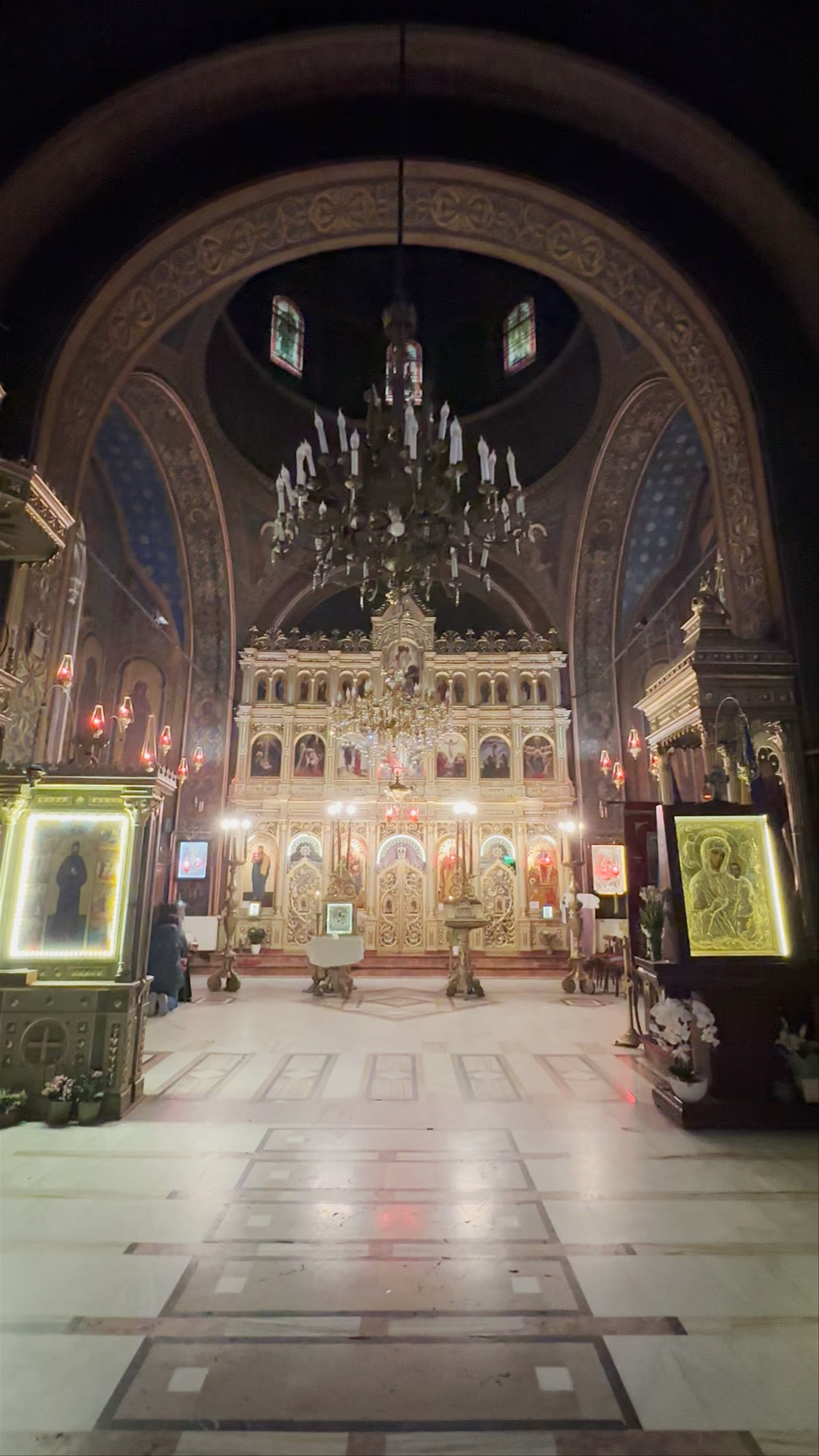 Dormition of the Mother of God Church: Spiritual Majesty in Brașov