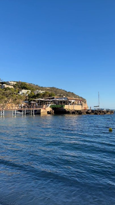 Illeta - Spanish Near Me - Camp de Mar, PM