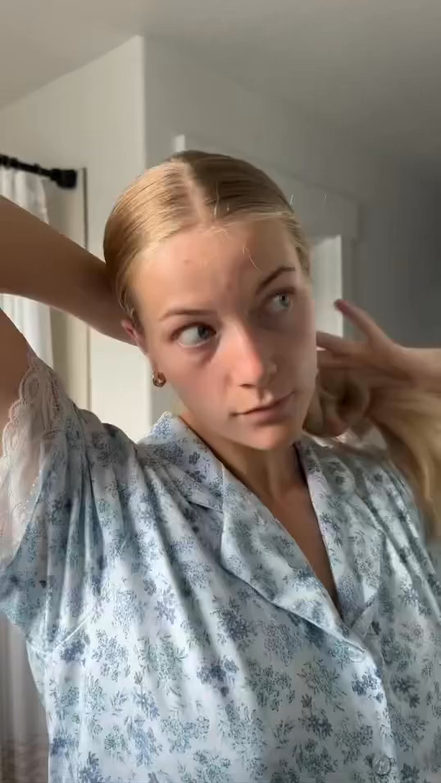 1b1bc56d5004401d9c5d3a1717226051.mov