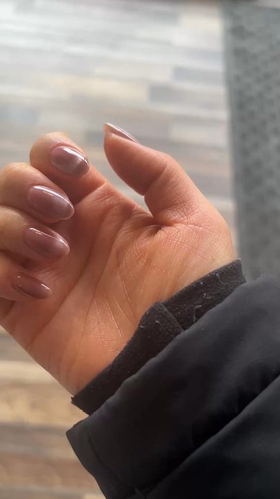 Love You Beauty Studio - Cat eye - Nail Salons Near Me - Chicago, Illinois