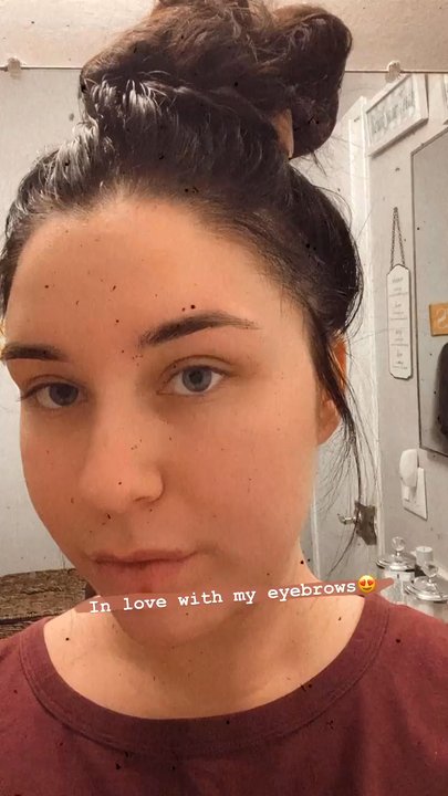 Artistic Eyebrow Threading Spa - Threading Services Near Me - Buena Park, California