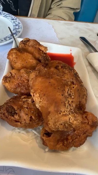 May Garden - Crispy chicken wings (8) - Chinese Near Me - Santa Rosa, California