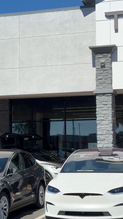 Tesla - Car Dealers Near Me - Las Vegas, Nevada