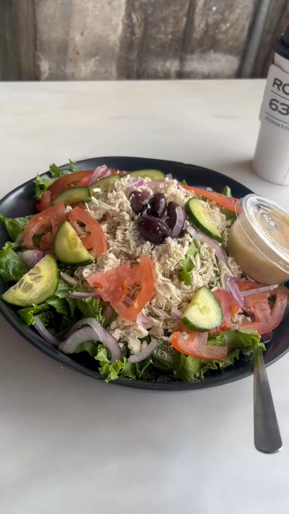 Robust Coffee Lounge - Santorini salad - Breakfast & Brunch Near Me - Chicago, Illinois