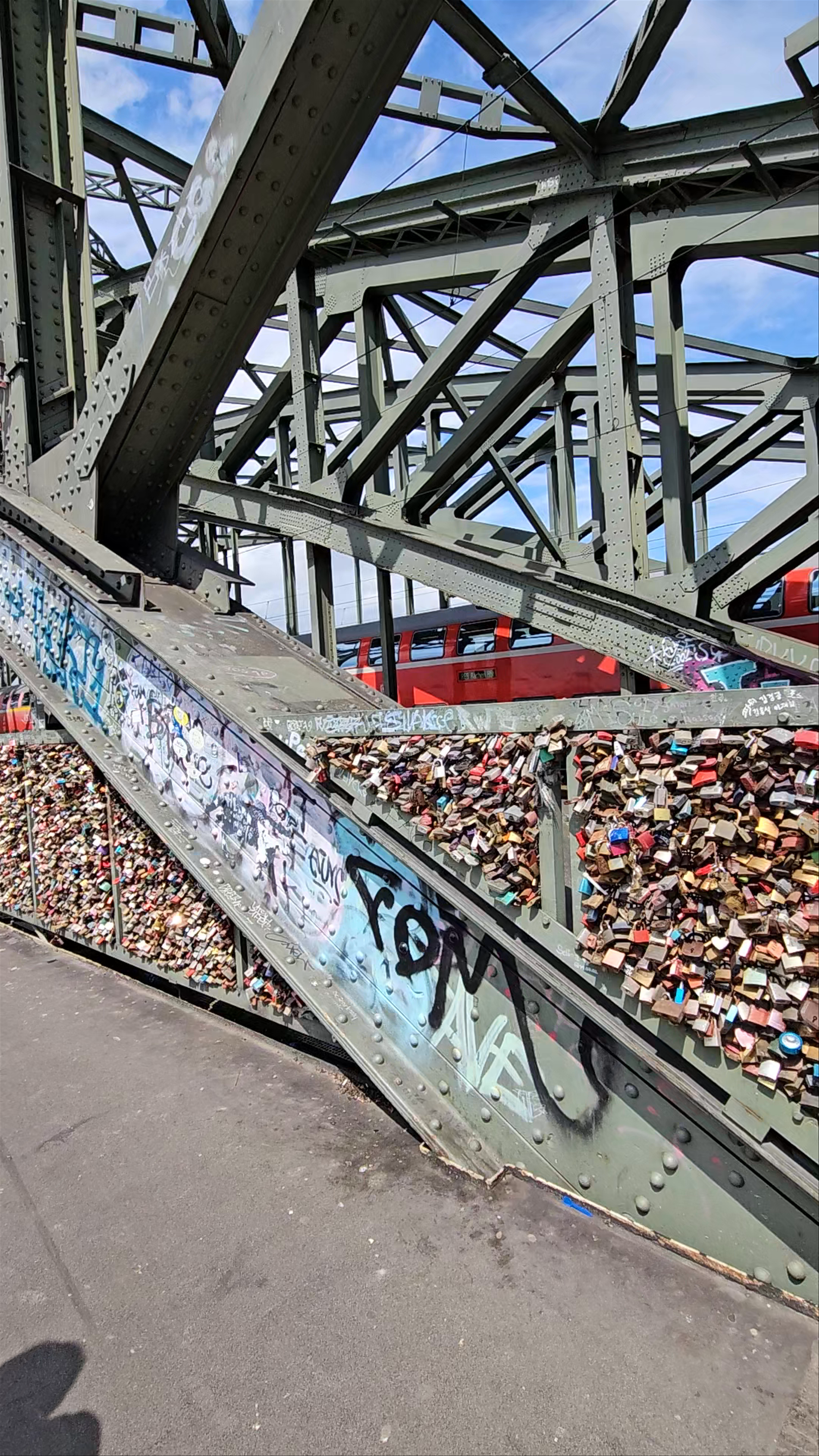 Hohenzollern Bridge: A Romantic Landmark in Cologne