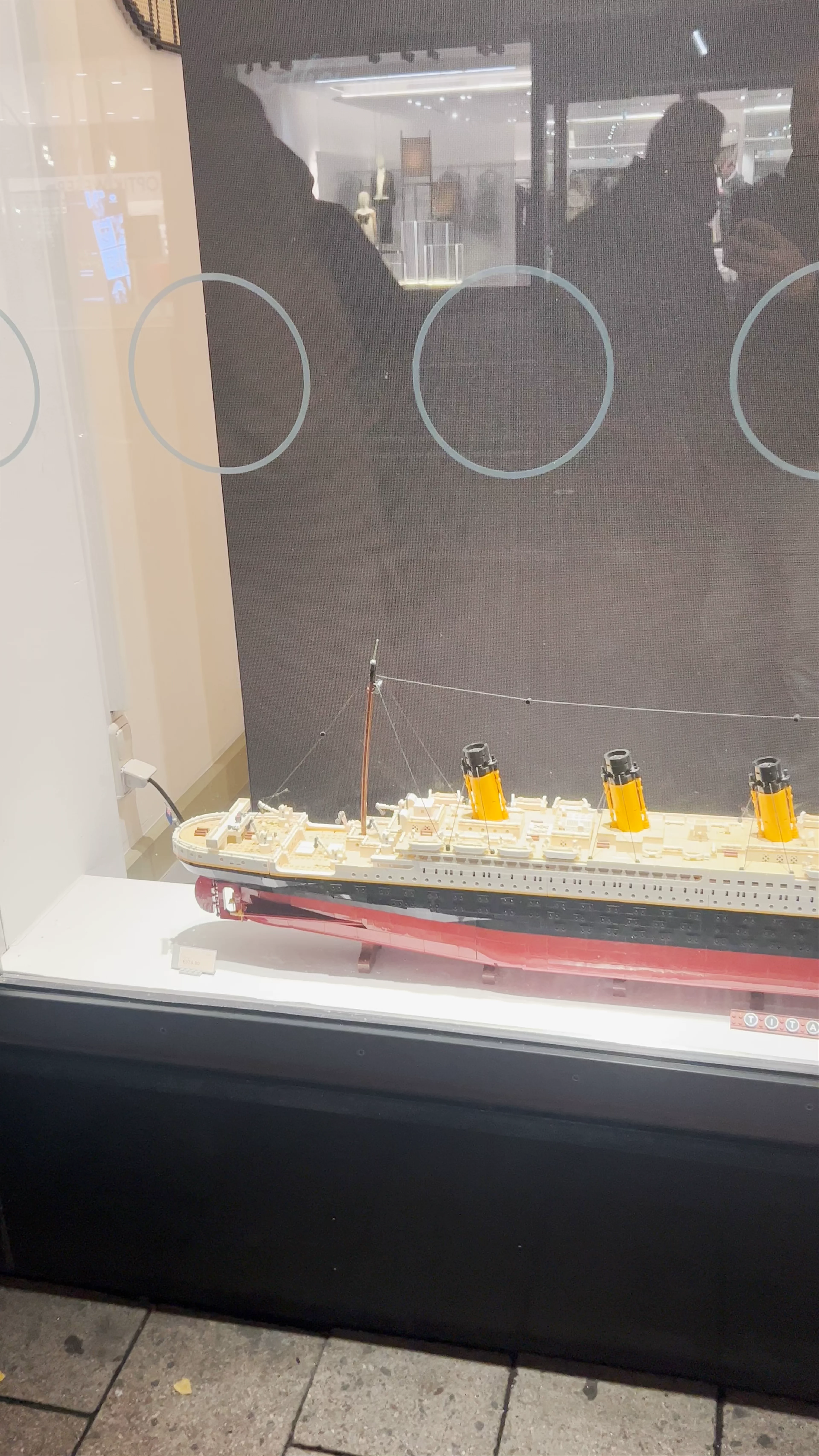 The LEGO® Store Hamburg, Spitalerstraße