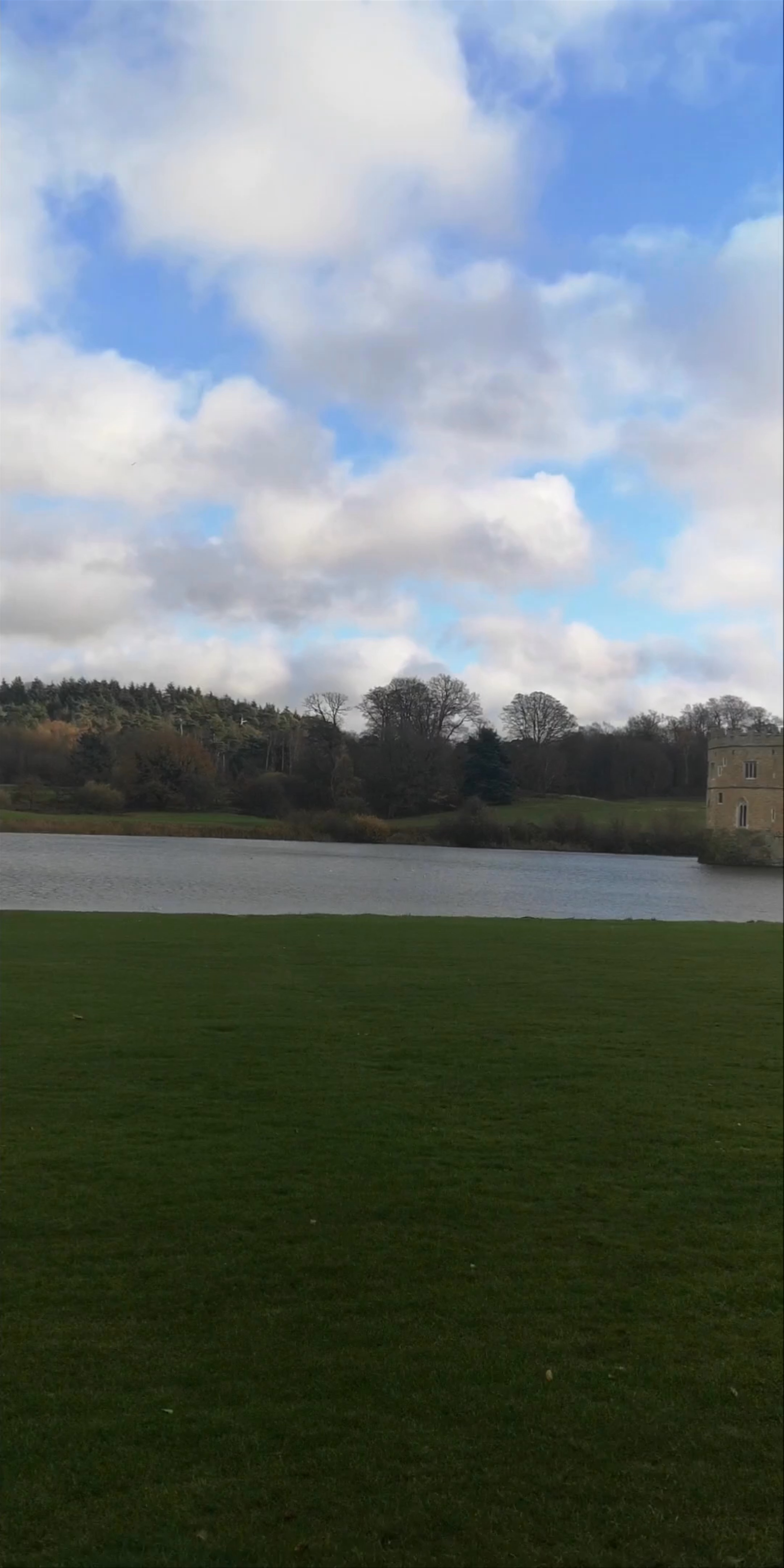 Leeds Castle: A Majestic Winter Afternoon in Kent
