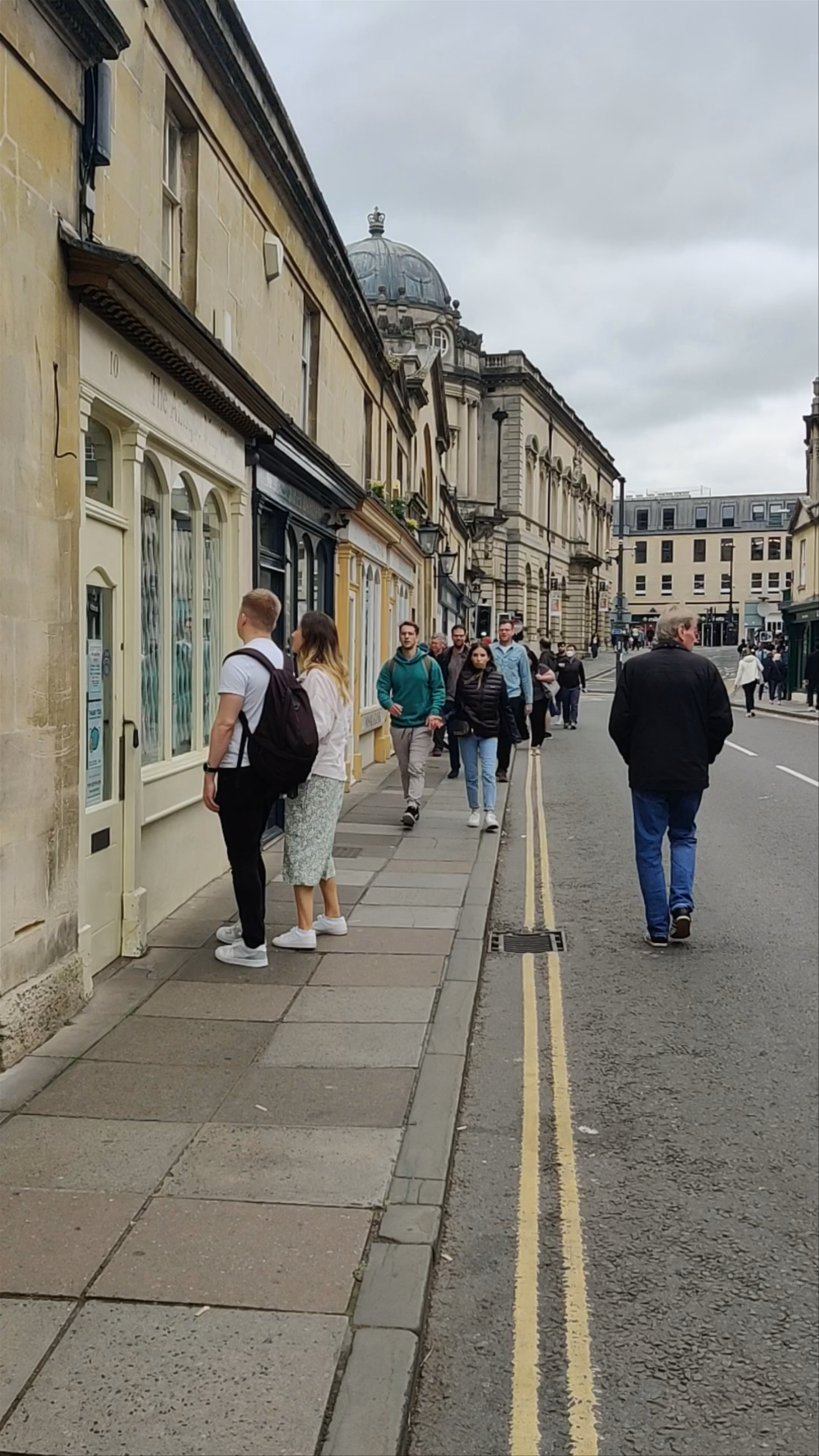 Exploring Pulteney Bridge and Bridge Street, Bath - A Stroll Through History