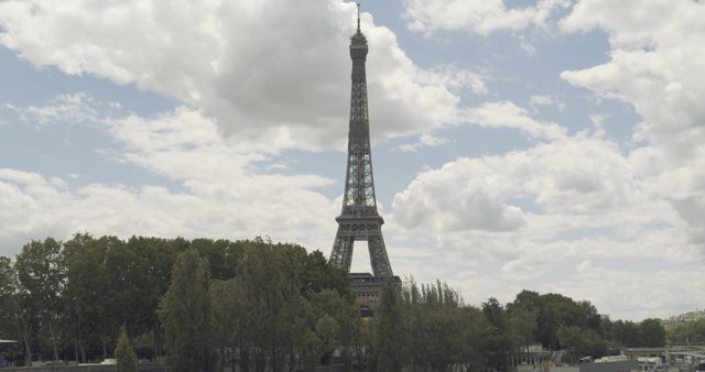 Eiffel Tower timelapse