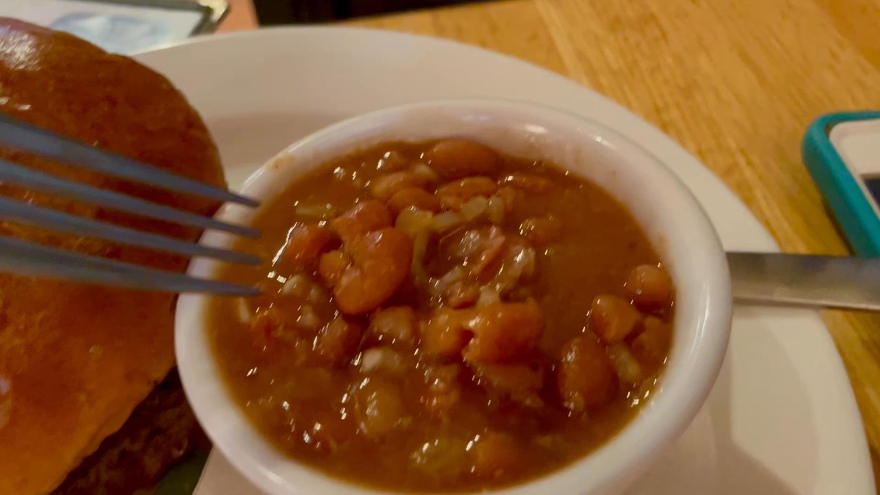 Blue Mountain Brewery - The baked beans are amazing - Brewpubs Near Me - Afton, Virginia
