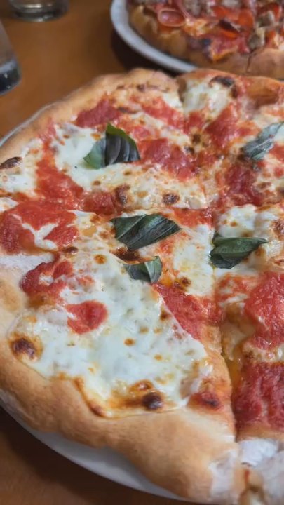 Bambino's Pizzeria - The pizza was delicious - Pizza Near Me - Seattle, Washington