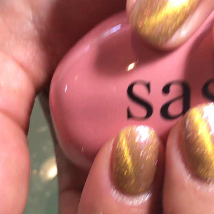 Sassy Nails - Cat Eye VS Marble nails - Nail Salons Near Me - Vancouver, British Columbia