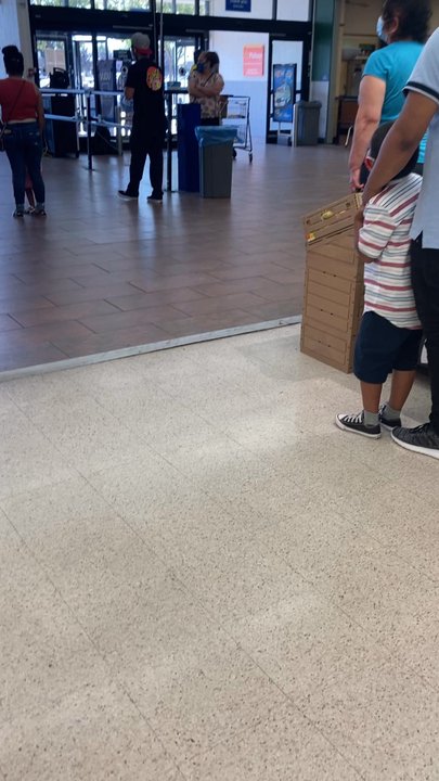 Walmart Supercenter - This whole store is never ready for the weekend... - Department Stores Near Me - Salinas, California