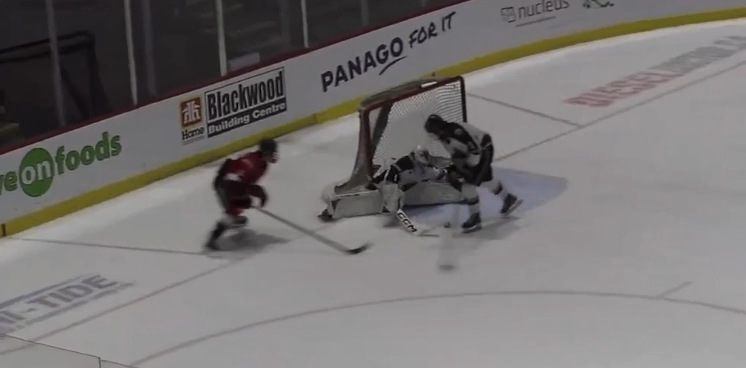 Roman Singh's Unbelievable Partial Breakaway Save | Valley West Giants AAA U18