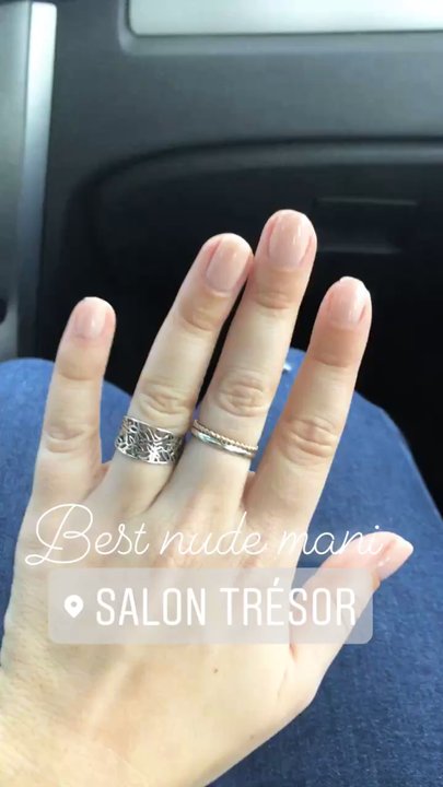 Salon Tresor - Mani in OPI Bubble Bath. - Hair Salons Near Me - Grosse Pointe Woods, Michigan