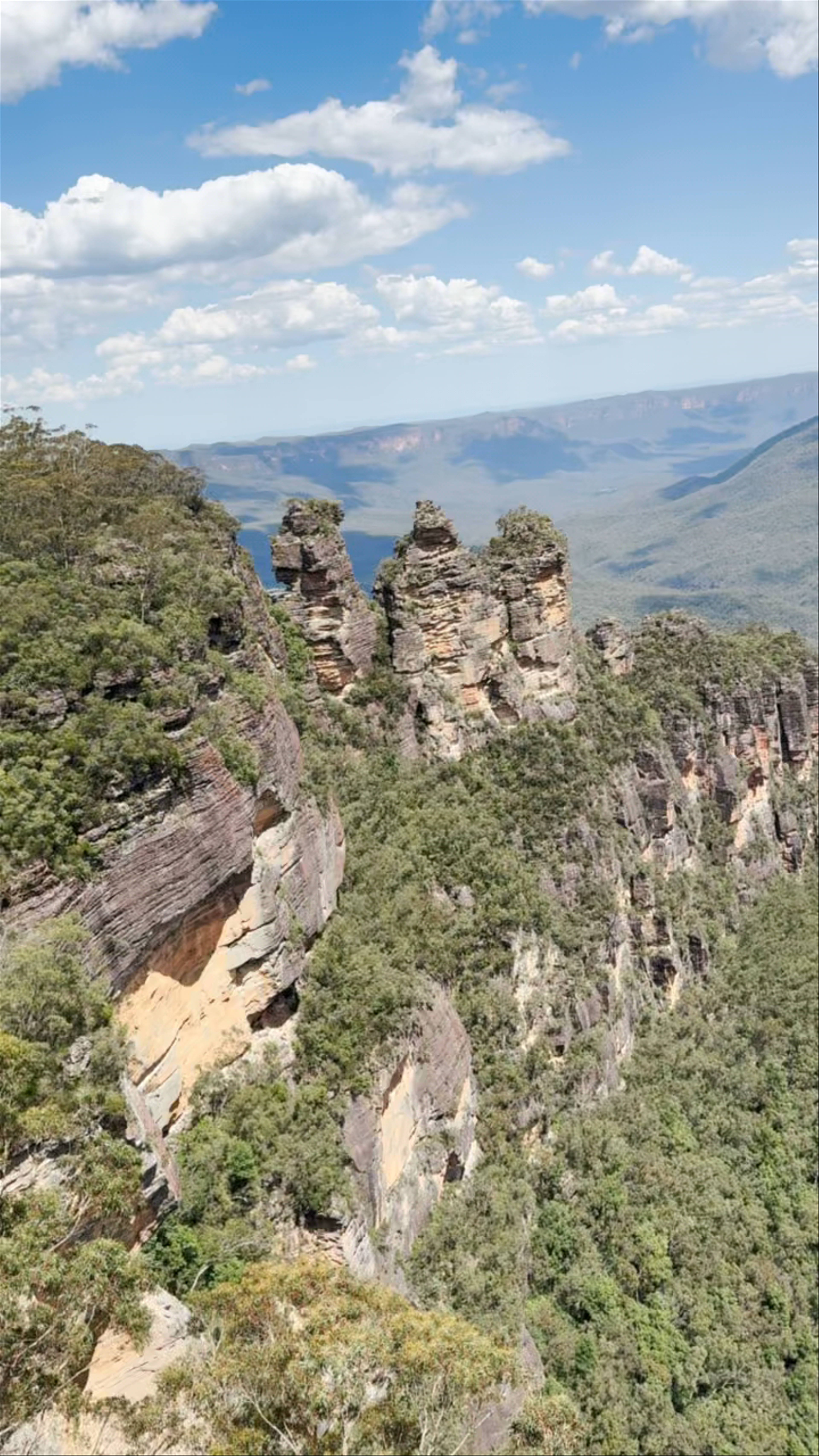 Echo Point Lookout & Three Sisters Rock Formations, Katoomba NSW
