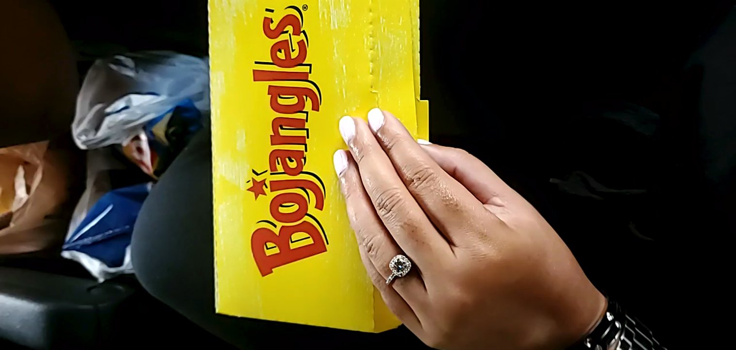 Bojangles - Yall ran out of biscuits couldn't just give me wings without  the meal and didn't have half the sides I wanted. Do better - Fast Food Near Me - Salem, Virginia