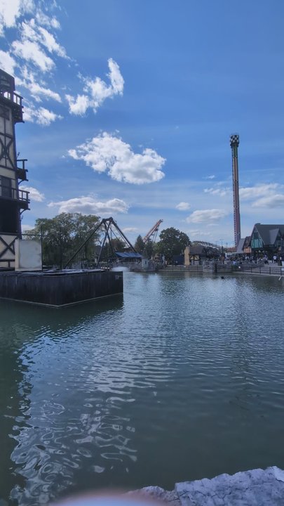 Canada's Wonderland - Tranquil waters - Amusement Parks Near Me - Vaughan, Ontario
