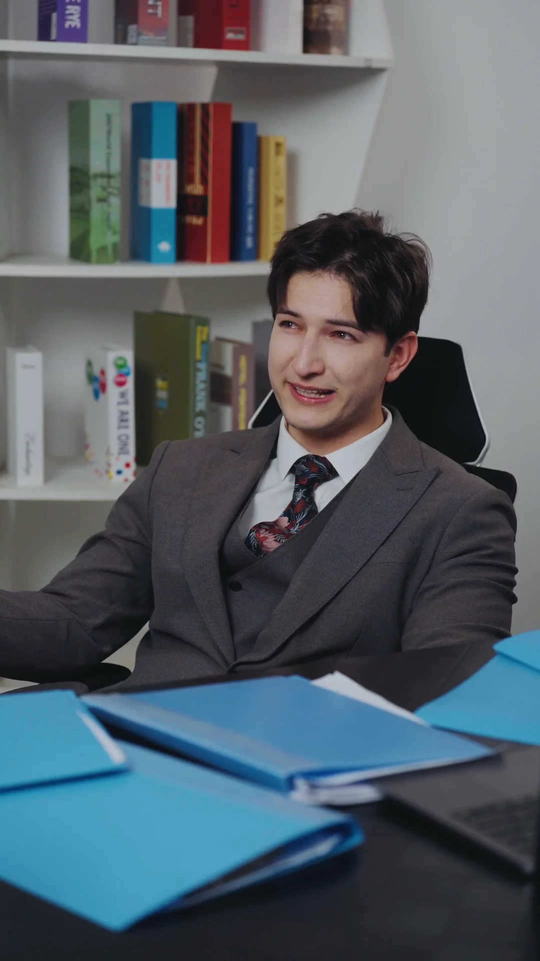 Billionaire Daughter's Love Triangle - Episode 50