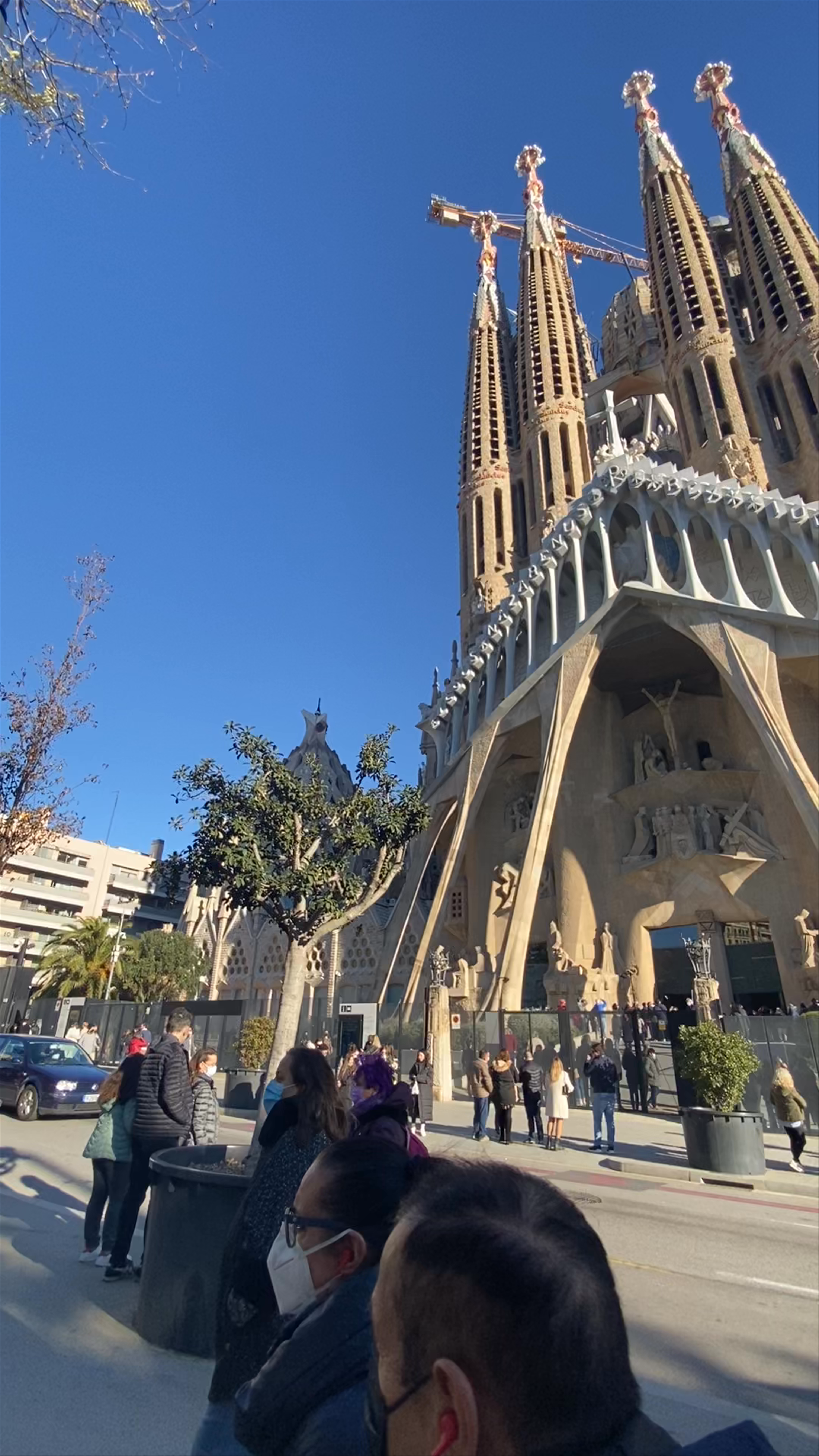 La Sagrada Familia: Gaudí’s Unfinished Masterpiece in Barcelona