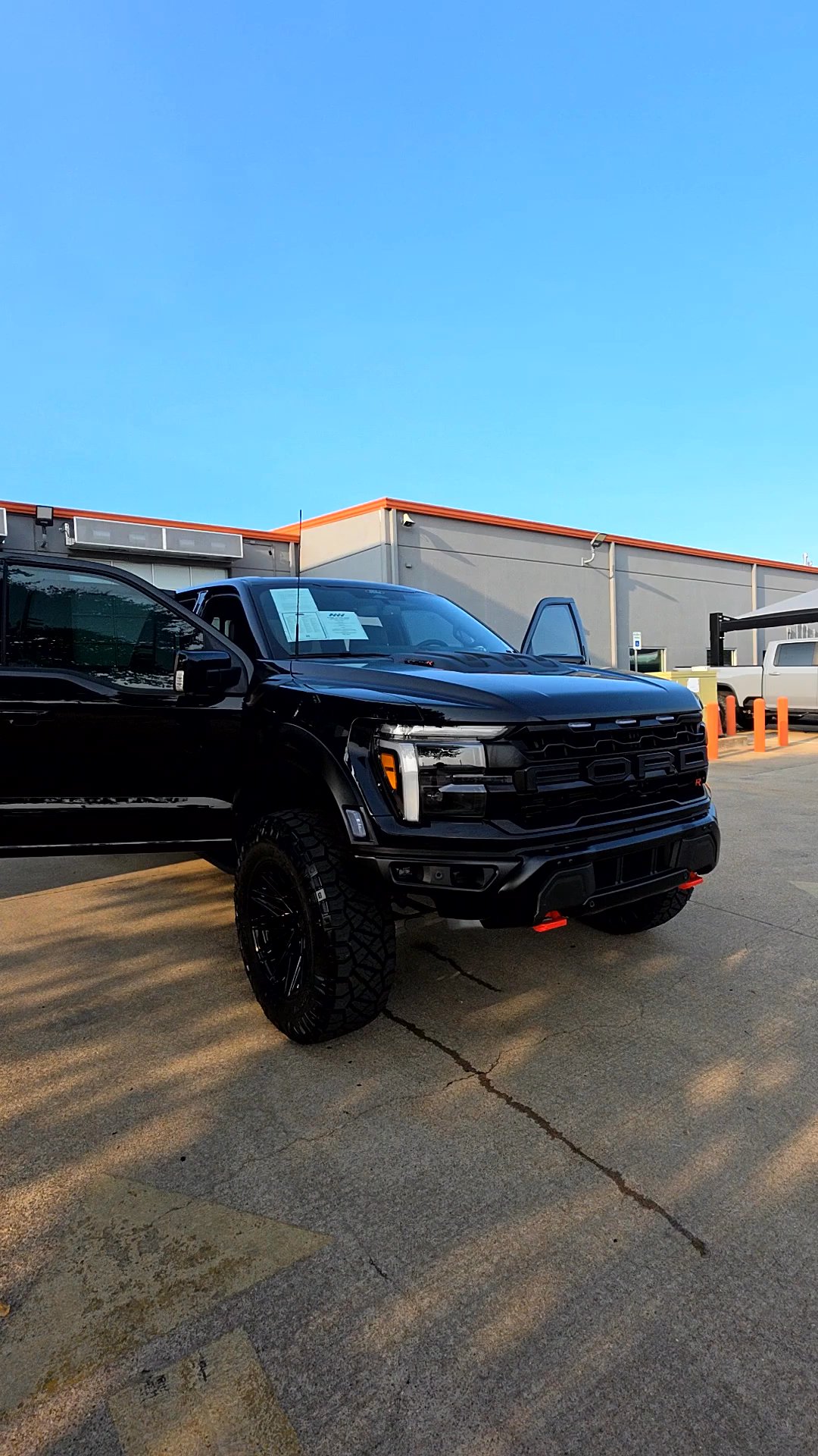 Lifted Trucks - #TX10910 - 2026 Ford F-150 Raptor R SuperCrew
