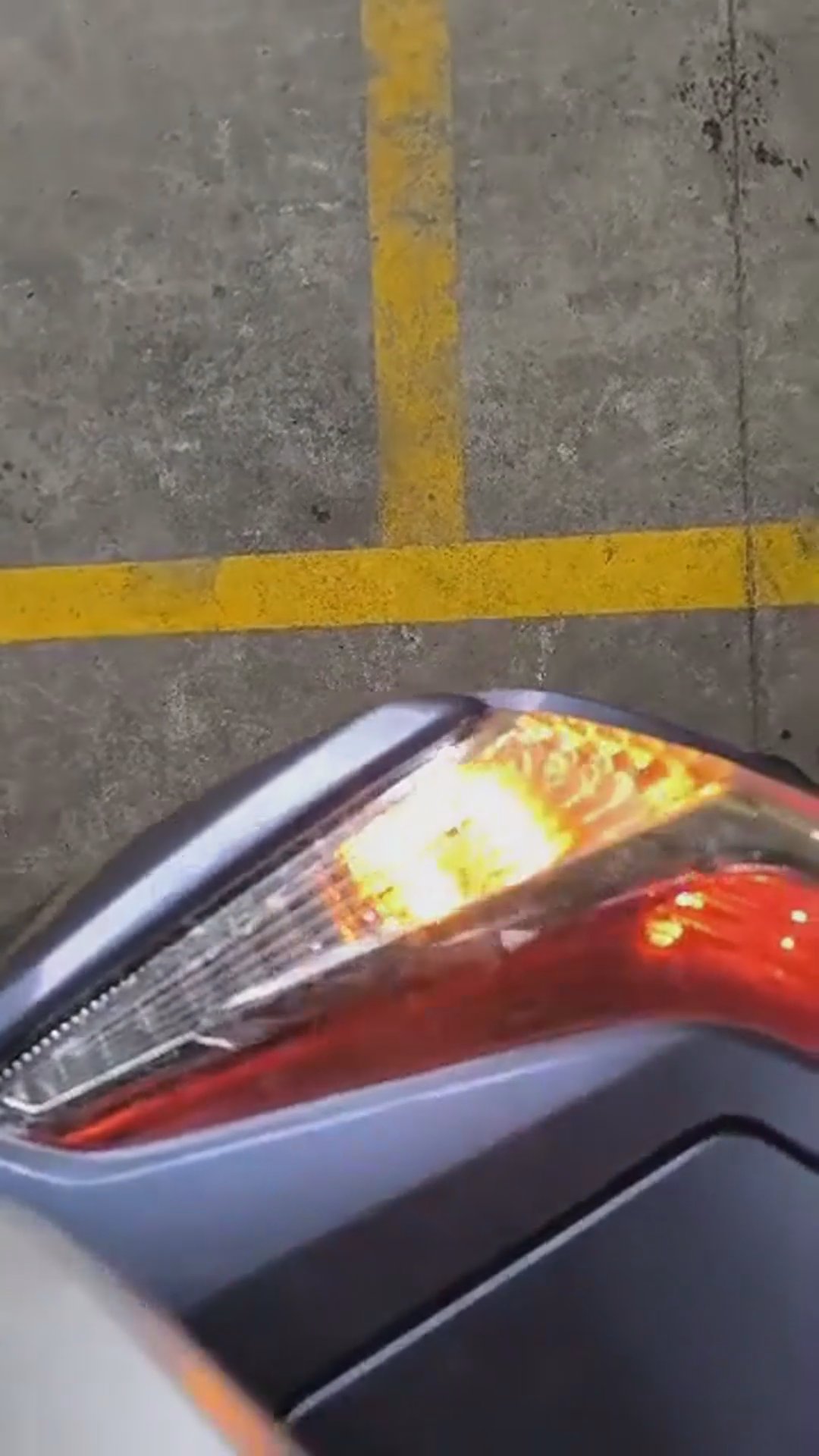 Walk-around video thumbnail