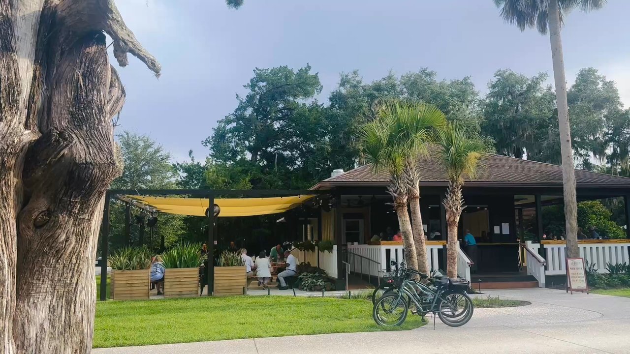 Founder's Social - Founder's Social -- live music - Cocktail Bars Near Me - Jekyll Island, Georgia