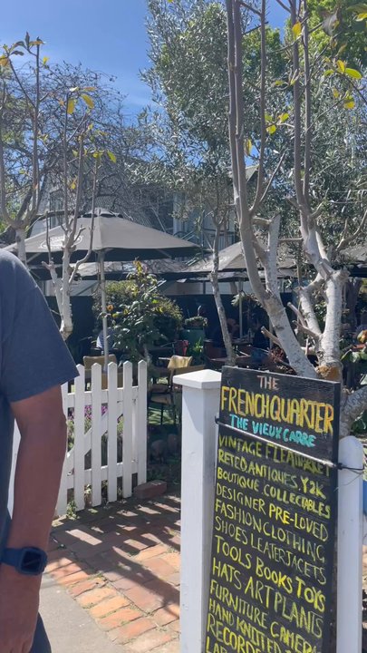 The Brasserie - Charming setting, disappointing food and service - Coffee & Tea Near Me - Akaroa, CAN