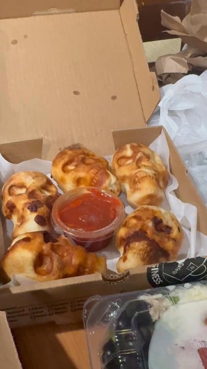 BORJA'S Italian Restaurant - Pizza skulls - Pizza Near Me - Irvine, California