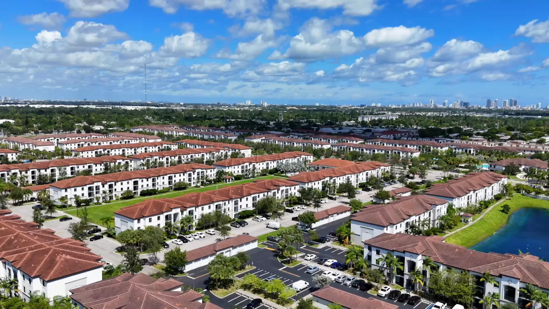 North Miami Beach apartments for rent | MiLa, image size:1920x1080