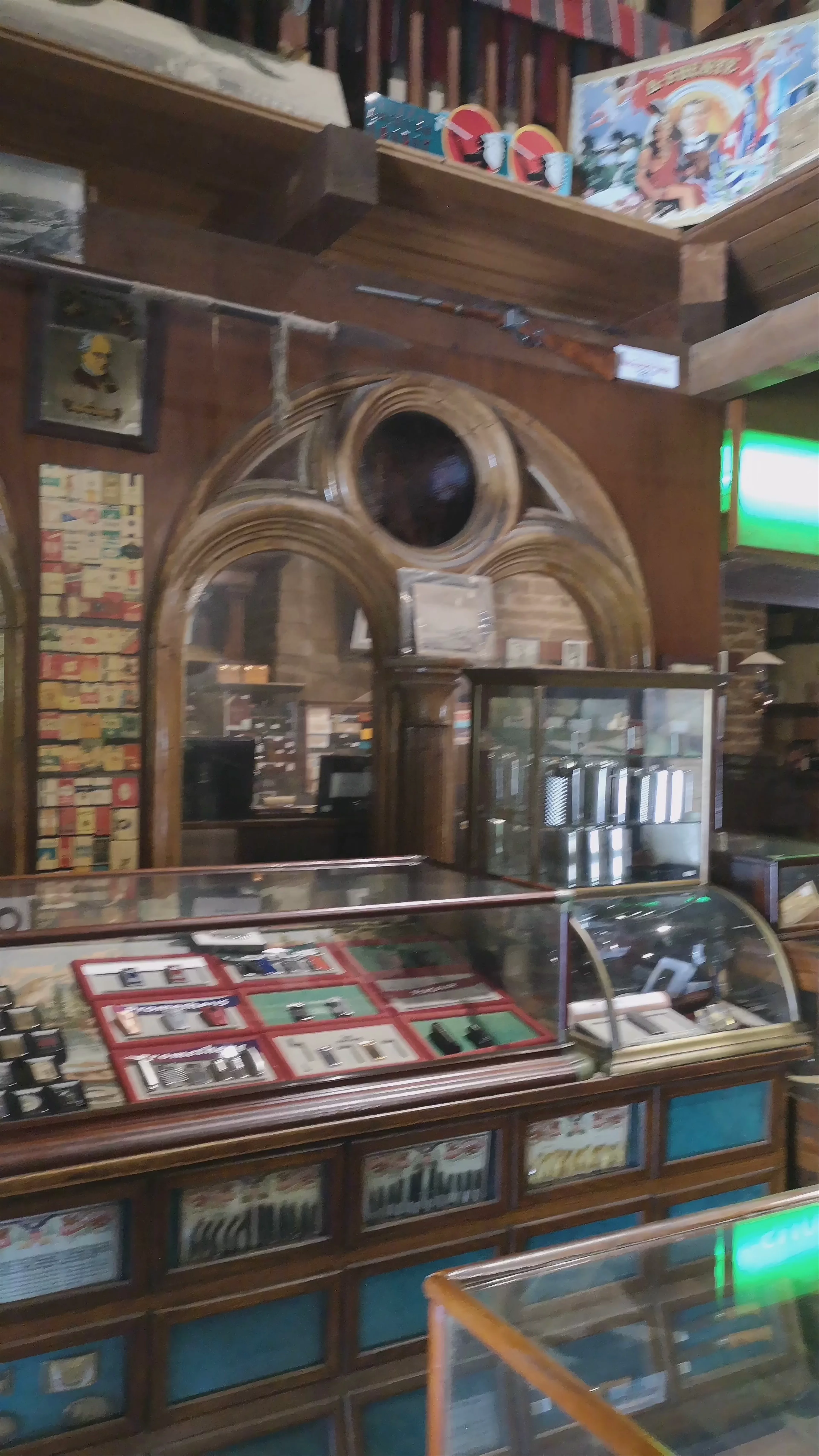 Racine & Laramie Tobacconist