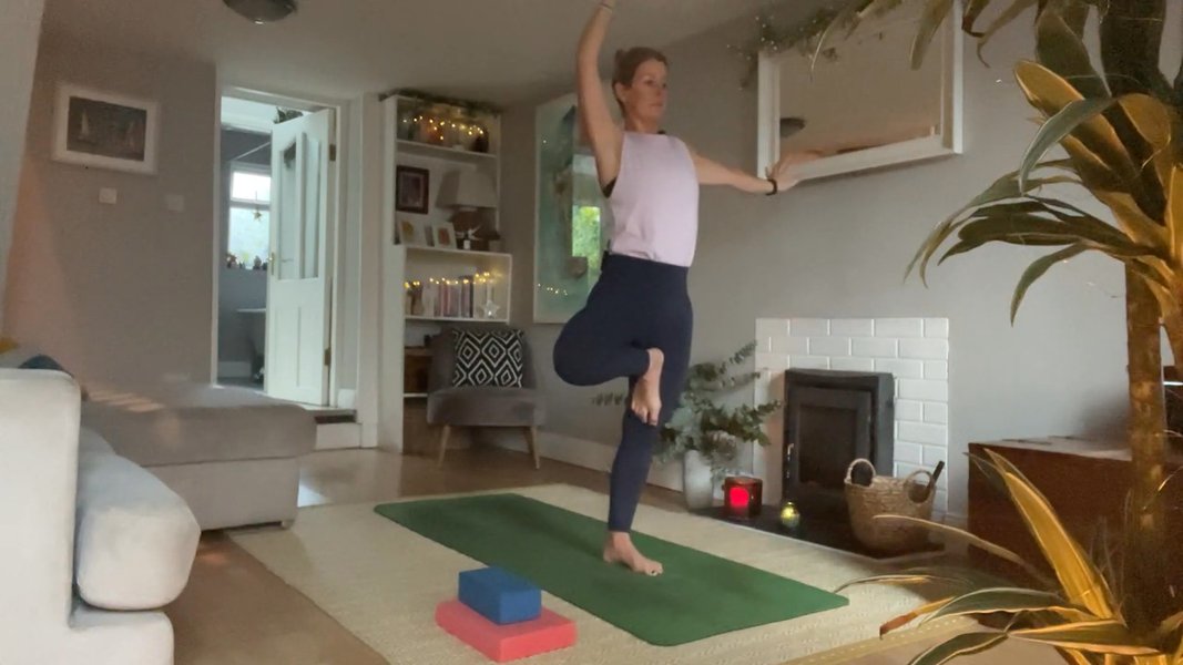 Balance Play!
