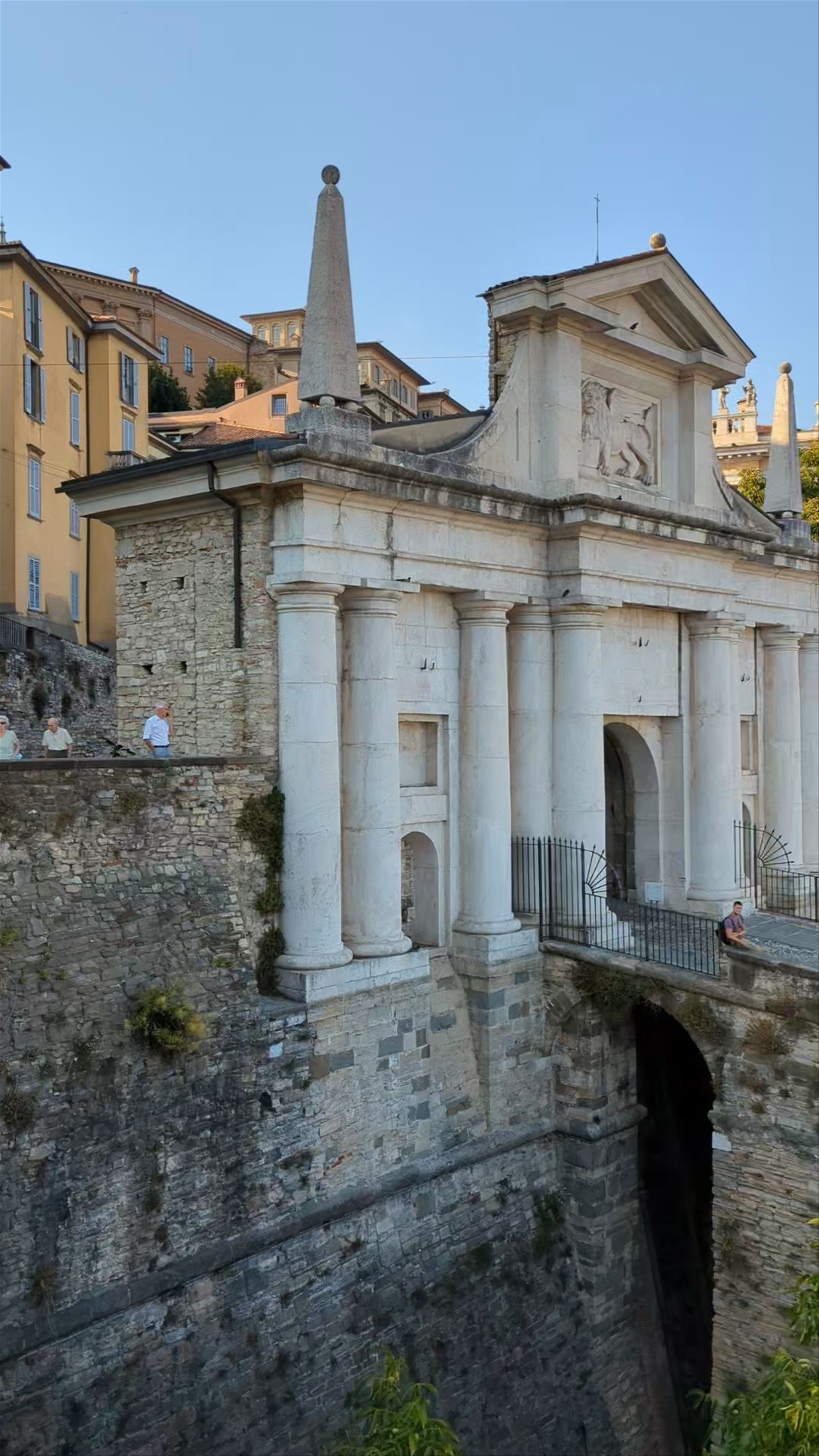 Porta San Giacomo