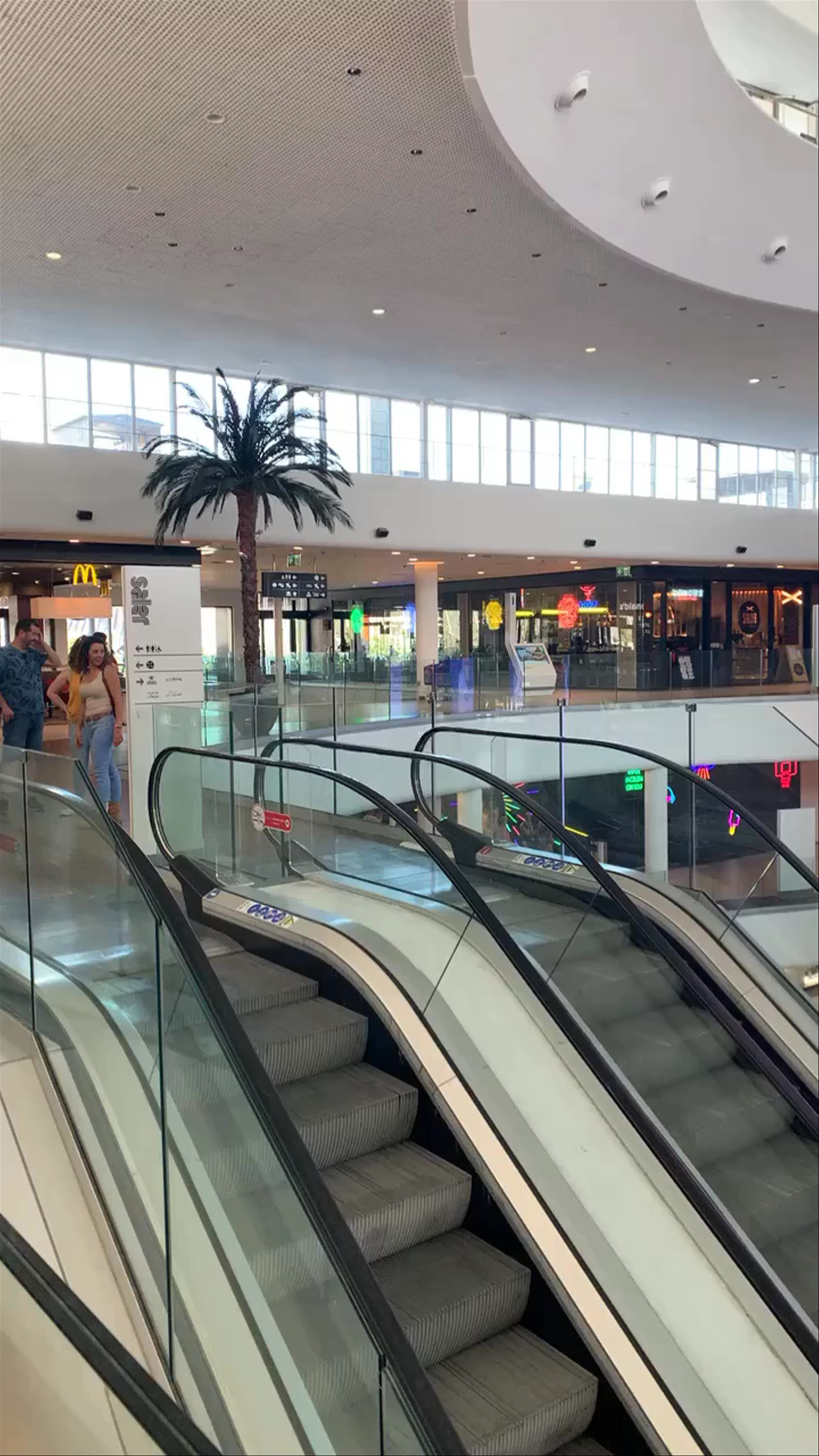 Nuevo Centro Shopping Mall