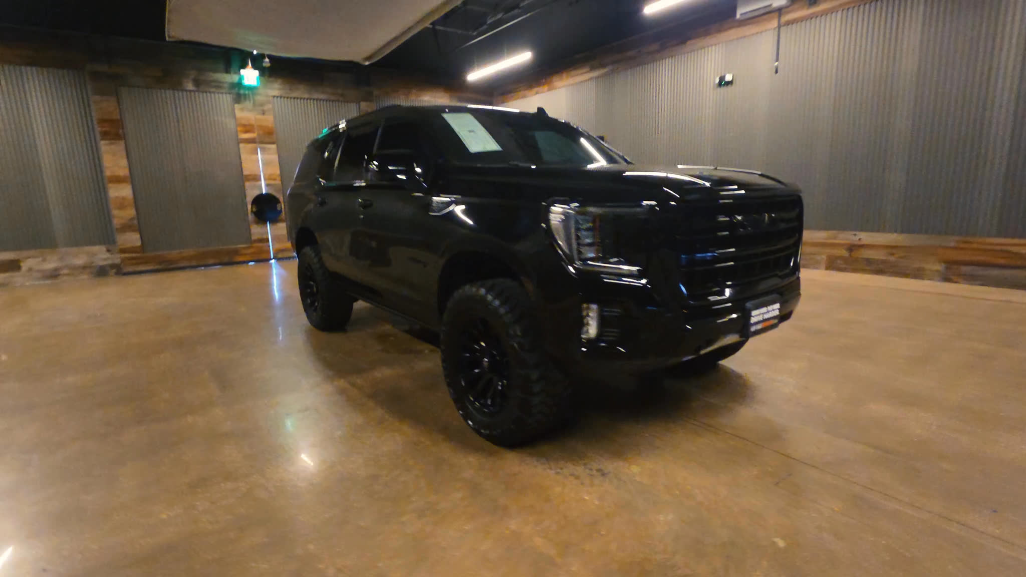 Lifted Trucks - #TX09321A - 2022 GMC Yukon AT4