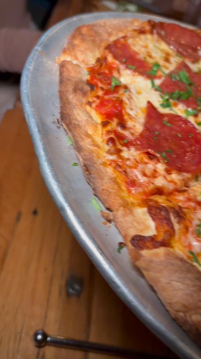 Industry Kitchen - Honeybee Pizza - American Near Me - New York, New York