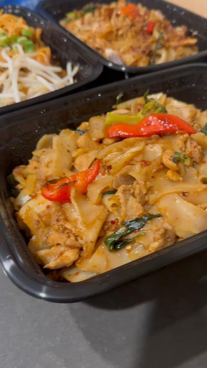 Jai Thai - pad thai, pad kee mao, thai tea, Popcorn shrimp, egg rolls - Thai Near Me - Seattle, Washington