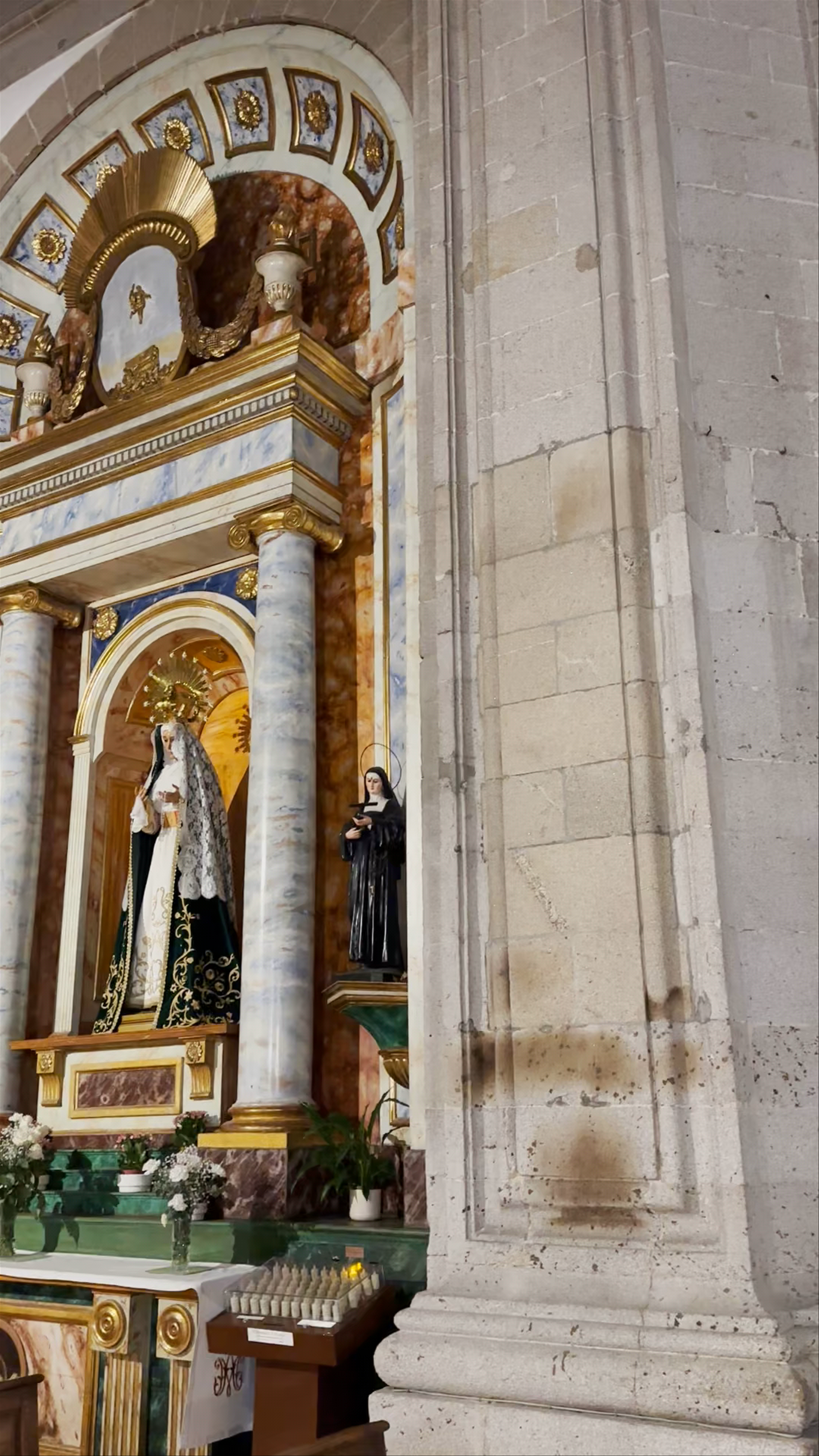 Parroquia de Santiago A Nova