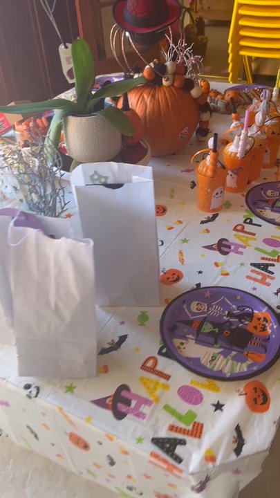 Creating Gifted Children - Halloween party - Preschools Near Me - Encinitas, California