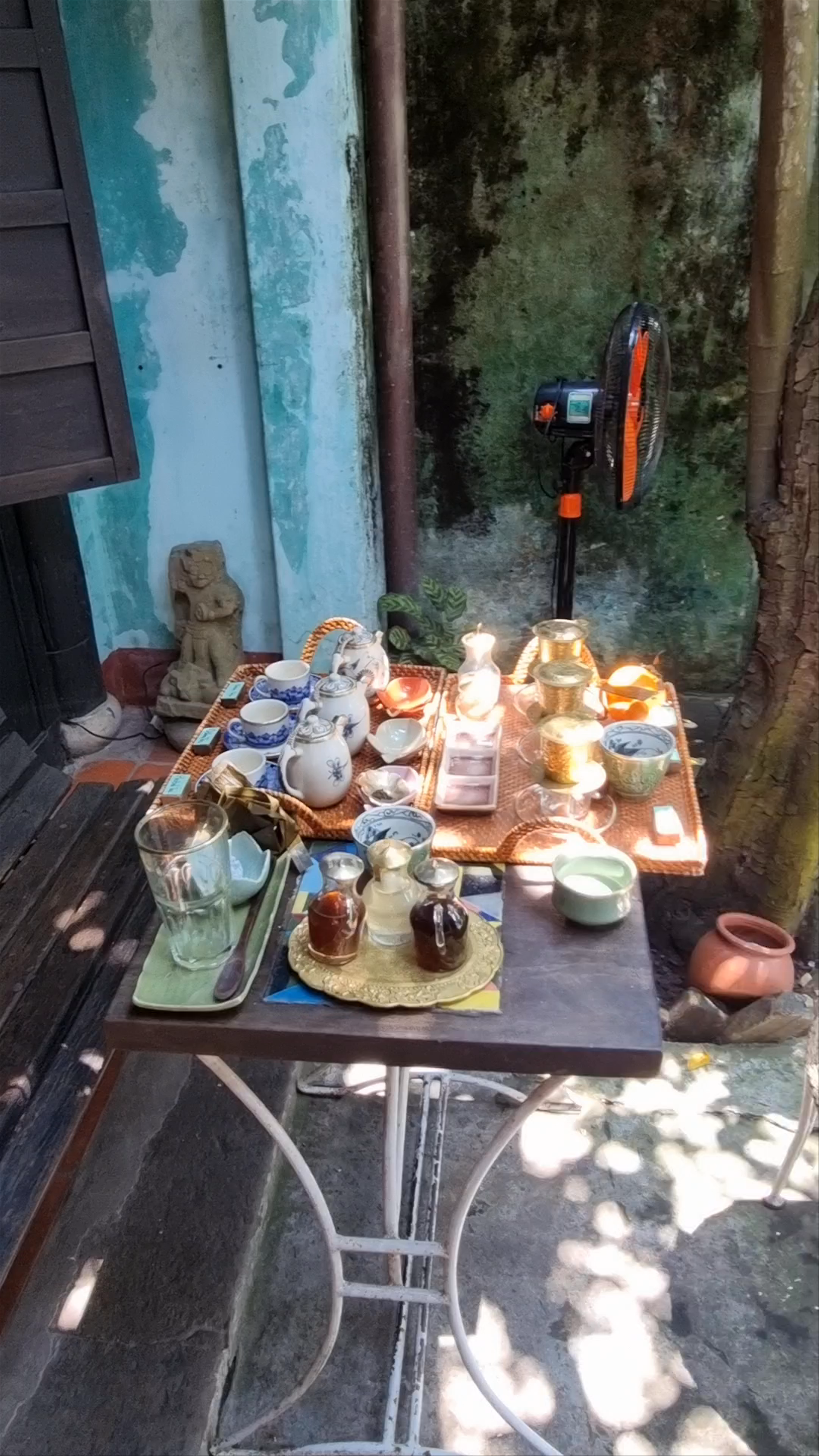 Reaching Out Teahouse