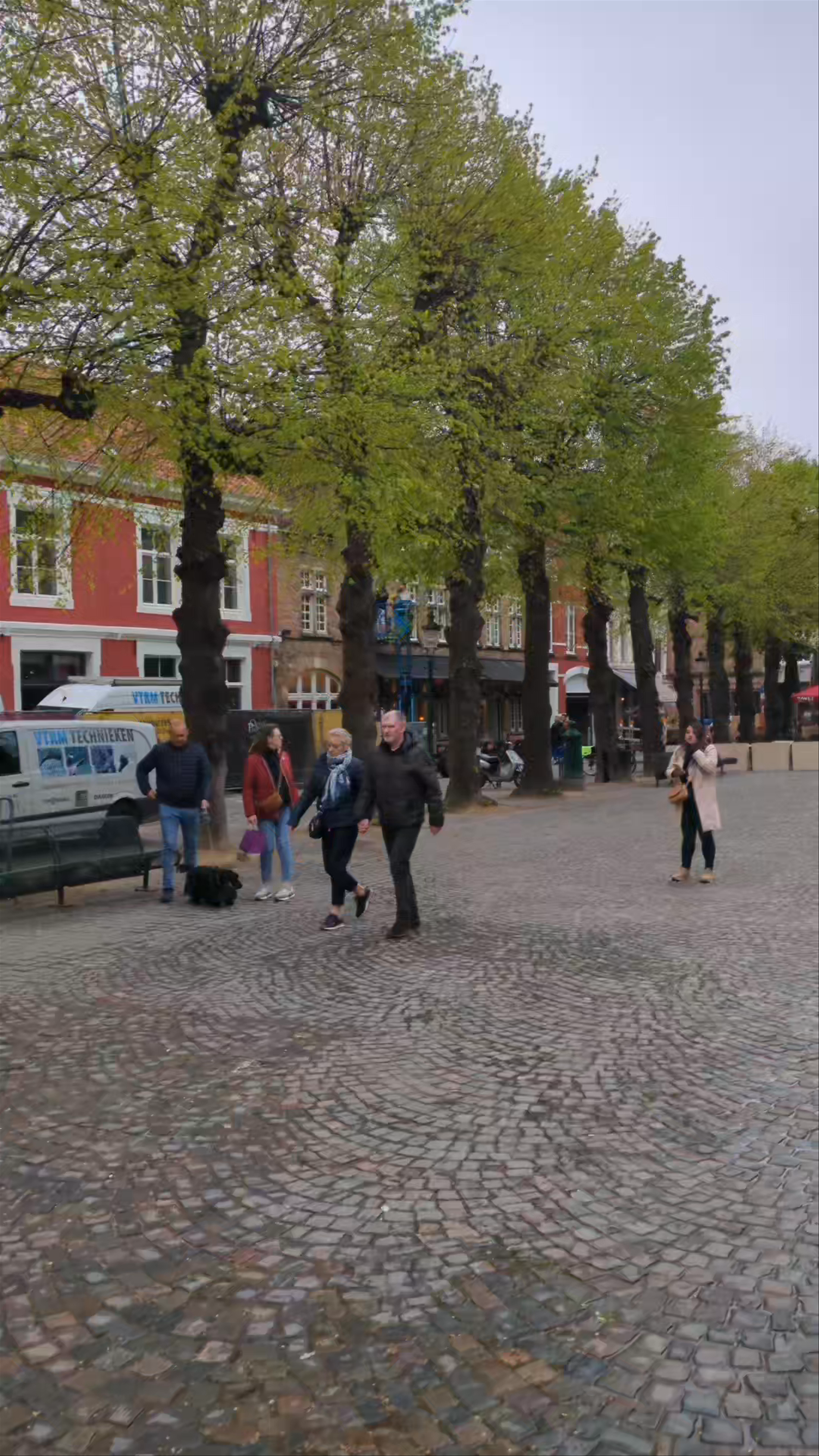 Simon Stevinplein: Charming Urban Square in Bruges, Belgium