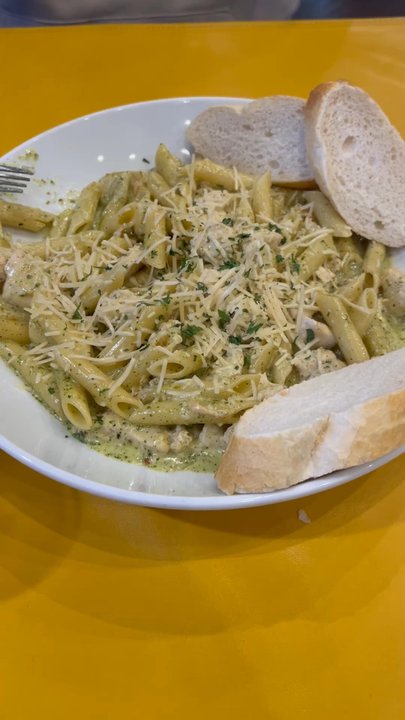 Yellow Vase - Penne pesto with chicken delicious! - Mediterranean Near Me - Rolling Hills Estates, California