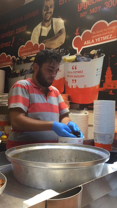 Midyeci Ahmet - Seafood Near Me - Istanbul, 34