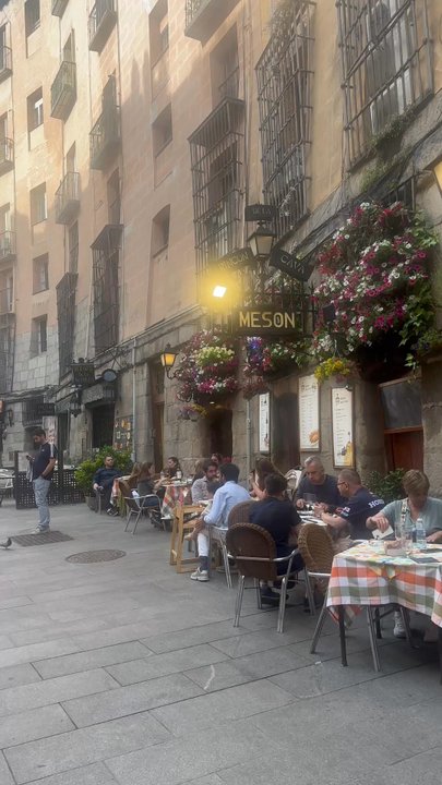 El Mesón del Champiñón - Check this place out!! - Spanish Near Me - Madrid, M