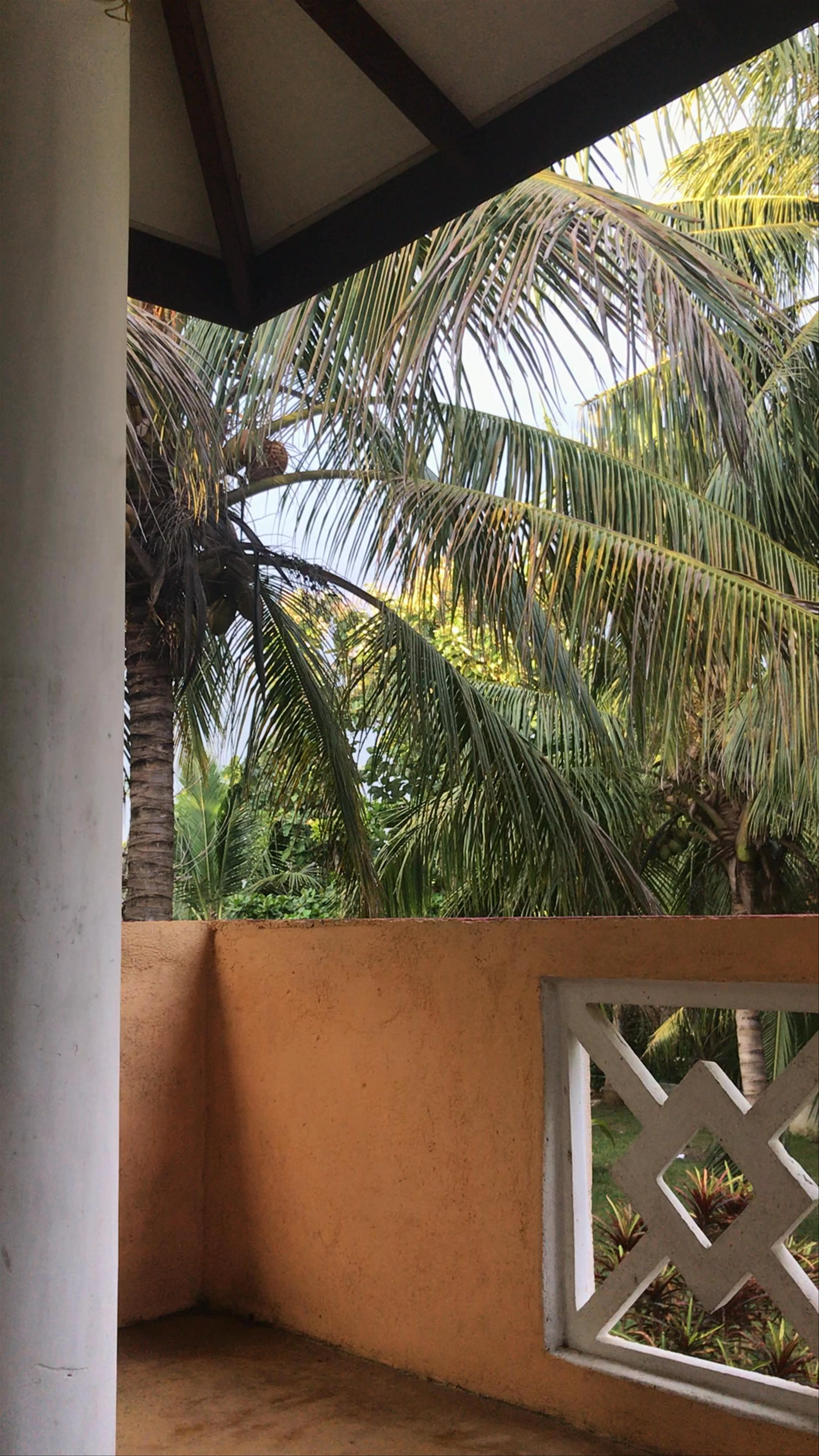 Beach Lagoon Guest House